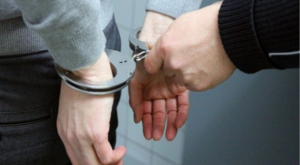 Kesinleşmiş 6 yıl cezası bulunan şahıs Karaköprü’de yakalandı