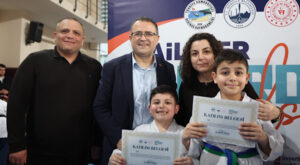 Derince’de “Aileler Sporda Olsun, Çocuklara Teşvik Olsun” programı devam ediyor