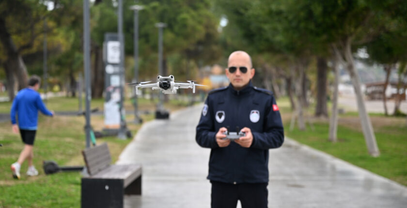 Antalya zabıtası drone ile denetim başlattı