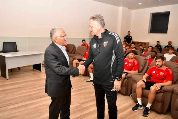 Başkan Büyükkılıç’tan Kayserispor’a destek