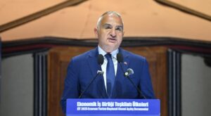 Ersoy: Yasa dışı yollarla yurt dışına çıkarılan eserin iadesini sağladık