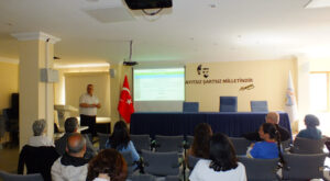 Kaş’ta “Kaş İçin İklim Dostu Turizm Eğitimi” düzenlendi
