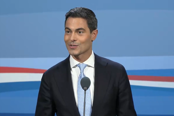 Hollanda Başbakanı Jetten, Arlington Mezarlığı’nı ziyaret etti