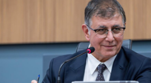 Tugay: Örnekköy’de tamamlanan konutların anahtarları teslim edildi