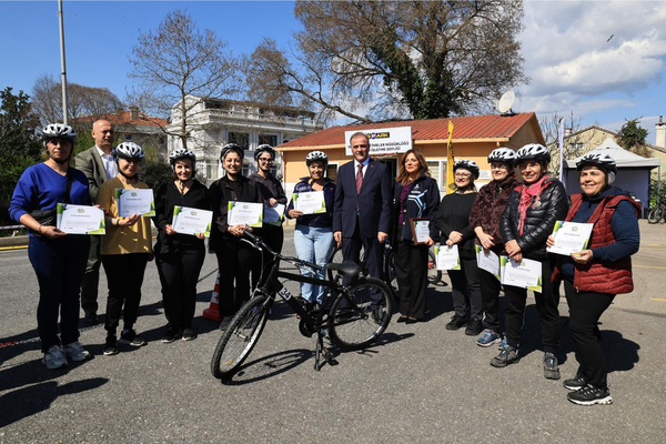 İstanbul’da ücretsiz bisiklet eğitimleri başladı İstanbul’da ücretsiz bisiklet eğitimleri başladı