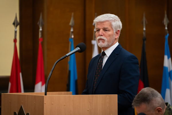 Pavel: Romanlar günlük hayatta toplumunun önyargılarıyla mücadele ediyorlar Pavel: Romanlar günlük hayatta toplumunun önyargılarıyla mücadele ediyorlar