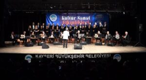 Büyükkılıç, Türk Sanat Müziği Kent Korosu Konseri’nde Kayserililerle buluştu