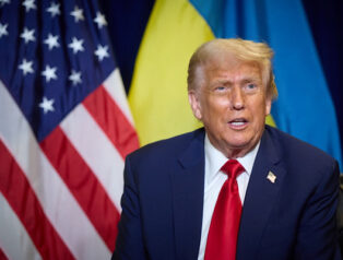 Trump: İsrail ve Lübnan arasındaki ateşkes 3 hafta daha uzatılacak