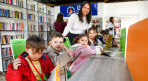 Minikler, Cengiz Aytmatov Kütüphanesi’ni ziyaret etti