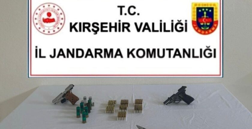 Akpınar’da ruhsatsız silah operasyonu