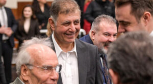 Başkan Tugay: Kamu reformu, sorunların çözülmesi için şart