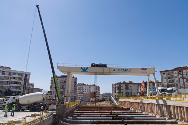 Buca Metrosu’nda çalışmalar sürüyor