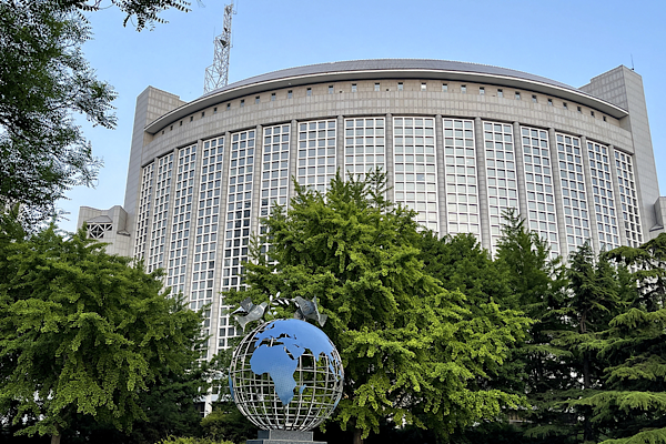 Çin’den Lübnan’ın egemenliği ve güvenliğine saygı çağrısı Çin’den Lübnan’ın egemenliği ve güvenliğine saygı çağrısı