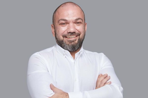 Lynqor, yapay zeka destekli modeliyle BAE’de lansman yaptı