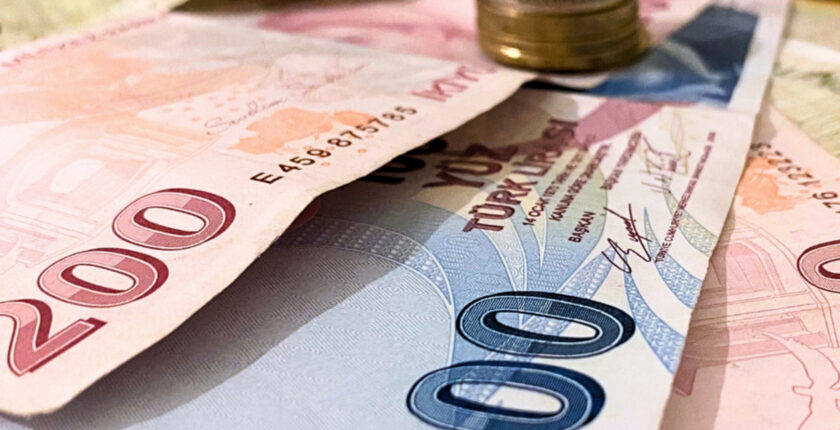 TLREF’e endeksli tahvil ihalesinde 99,8 milyar TL borçlanma oldu TLREF’e endeksli tahvil ihalesinde 99,8 milyar TL borçlanma oldu