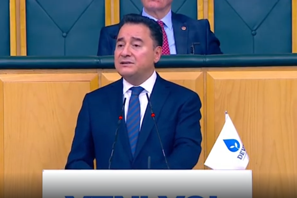 Babacan: Yerel yönetimlerde şeffaflık ve halkın önceliği önemli