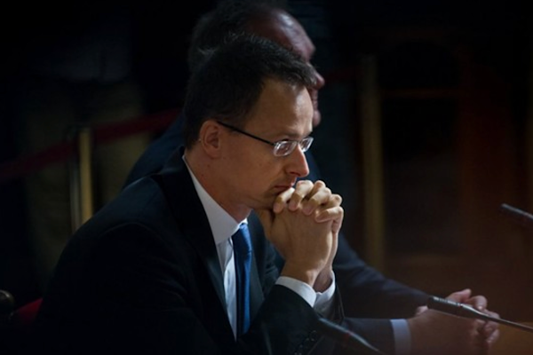 Szijjarto: Macaristan’ın dış politikası pragmatik ve şeffaftır Szijjarto: Macaristan’ın dış politikası pragmatik ve şeffaftır