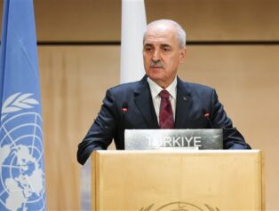 Kurtulmuş: Okul saldırılarıyla ilgili Meclis araştırma komisyonu çağrısını yineledi