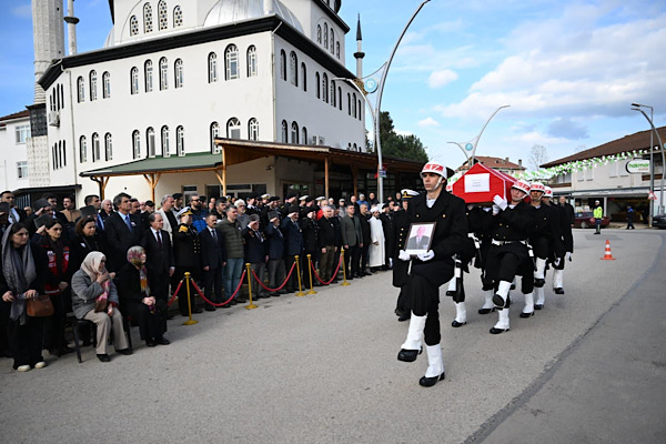Vali Aktaş, Kıbrıs Gazisi Fahri Şar’ın cenaze törenine katıldı
