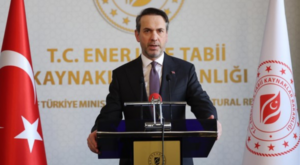 Bayraktar: Rüzgar ve güneşte YEKA ihaleleri devam edecek