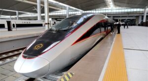 Çin’de demir yolu sabit varlık yatırımlarında artış