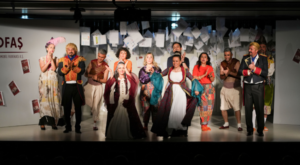 Tofaş Tiyatro Kulübü’nden Büyük Usta Haldun Dormen’e saygı sahnesi