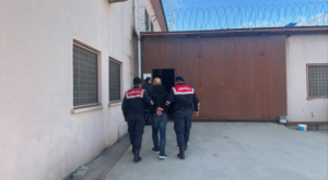 Kocaeli’nde 18 yıl hapis cezasıyla aranan şahıs yakalandı