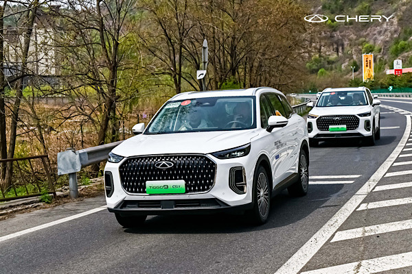 Chery’nin Chengde testi aile odaklı teknoloji ile Çin Seddi’nin mirasını buluşturdu!