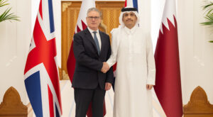 Al Thani, Birleşik Krallık Başbakanı Starmer ile bir araya geldi