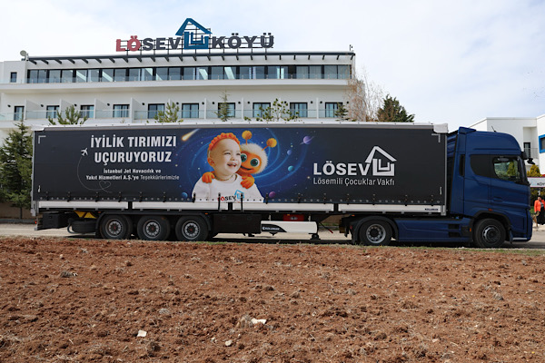 LÖSEV İyilikler Tırı yeniden yollarda
