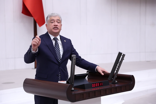 Kısacık: Engelli aylığı alan vatandaşlarımıza da bayram ikramiyesi verilmeli Kısacık: Engelli aylığı alan vatandaşlarımıza da bayram ikramiyesi verilmeli