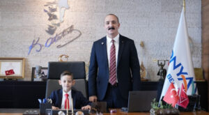 Kotan, 23 Nisan’da başkanlık koltuğunu çocuklara devretti