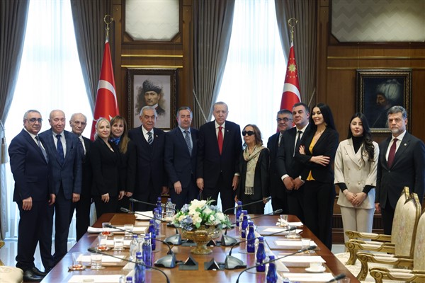 Cumhurbaşkanı Erdoğan, Türk Demokrasi Vakfı heyetini kabul etti Cumhurbaşkanı Erdoğan, Türk Demokrasi Vakfı heyetini kabul etti