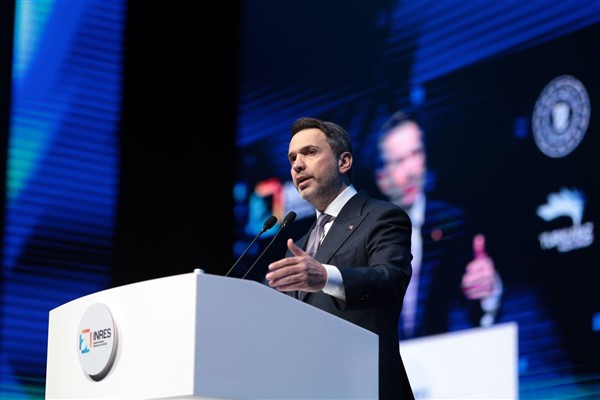 Bakan Bayraktar, Başkan Genç ile bir araya geldi Bakan Bayraktar, Başkan Genç ile bir araya geldi