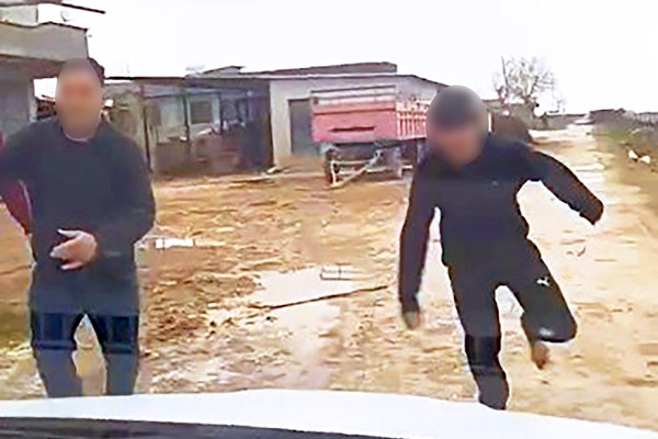 Şanlıurfa’da kaçak elektrik denetimi yapan ekiplere müdahale Şanlıurfa’da kaçak elektrik denetimi yapan ekiplere müdahale