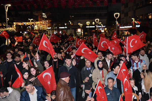 Başkan Genç, A Milli Futbol Takımını tebrik etti Başkan Genç, A Milli Futbol Takımını tebrik etti