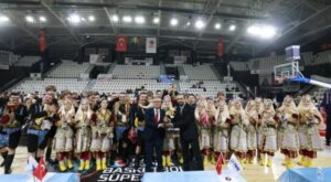 Belediyespor’dan üç kategoride birincilik