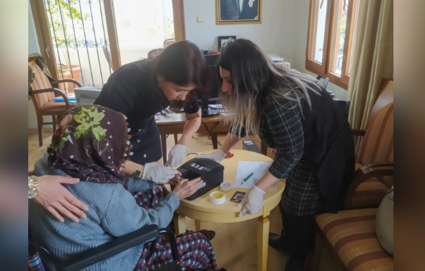 Huzurevi sakinlerine “yerinde” kimlik hizmeti Huzurevi sakinlerine “yerinde” kimlik hizmeti