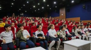 Aliağa’lı öğrenciler belediye yönetimini yerinde öğrendi