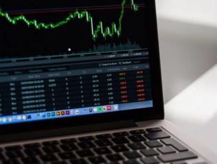 BIST 100 Endeksi küresel risklerin azalmasıyla Nisan ayına güçlü alımlarla girdi