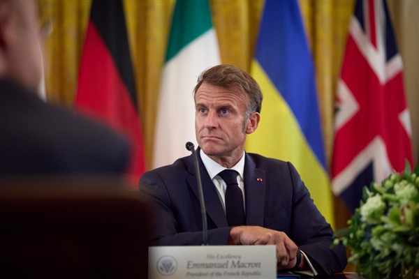 Macron: Ukrayna’ya AB kredisinin serbest bırakılmasını memnuniyetle karşılıyorum