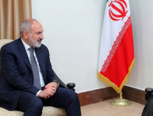 Paşinyan: Peter Magyar’a en içten tebriklerimi iletiyorum