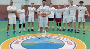 Menderes Belediyesi Basketbol Takımından sıfır atık farkındalığı