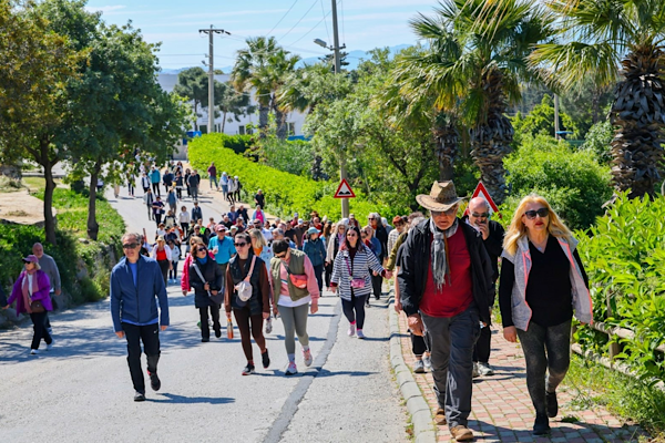 Bodrum’da Kadıkalesi rotasında kültür ve doğa yürüyüşü düzenlendi Bodrum’da Kadıkalesi rotasında kültür ve doğa yürüyüşü düzenlendi