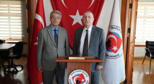 Özdağ, Muğla Şehit Aileleri Yardımlaşma ve Dayanışma Derneği’ni ziyaret etti