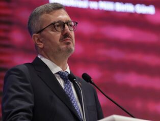 Duran: Mehmetçik, imkansız denilen şartlar altında destan yazmıştır