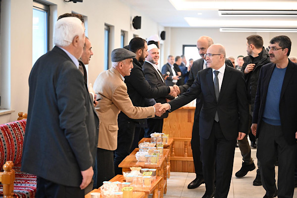 Bakan Şimşek, Batman’da bir dizi temasta bulundu Bakan Şimşek, Batman’da bir dizi temasta bulundu