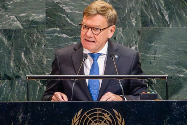 Wadephul: Nükleer silah kabul edilemez