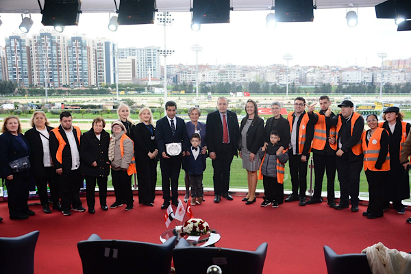 Avcılar’da “Otizm Farkındalık Günü Koşusu” düzenlendi