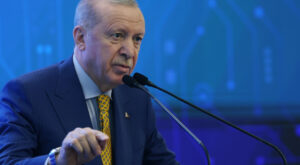 Erdoğan, bağımlılıkla mücadele ideathonu finaline katıldı